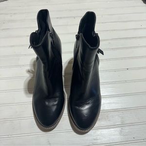 Aqua College  black heeled booties waterproof size 7.5